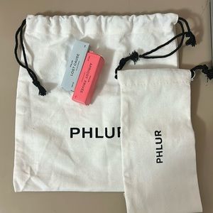 Phlur two  canvas bags and 2 perfume samples